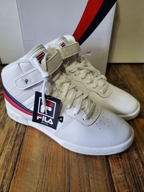 Women's FILA F13 Sneakers
